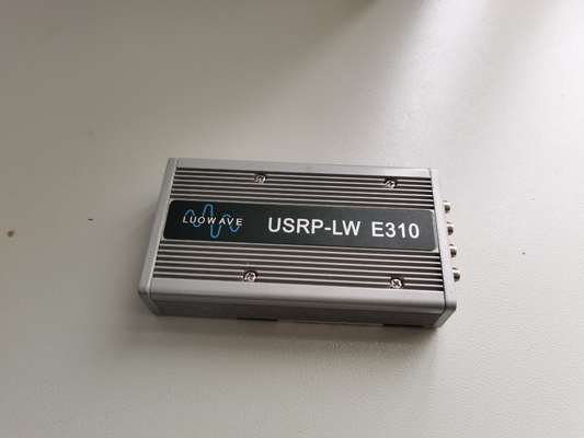 Peso ligero definido software integrado de la radio E310 Ettus del SDR de USRP tamaño pequeño