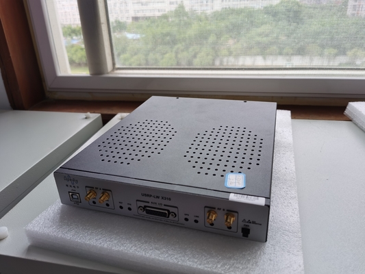 el software de 120MHz 2952 USRP definido radia Kintex-7 FPGA